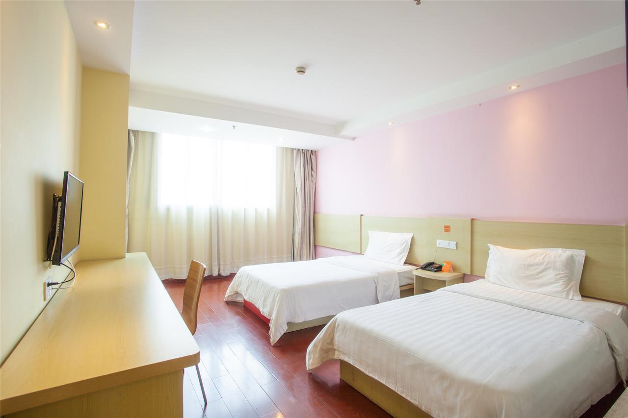 7Days Premium Guangzhou Tianhe Gangding Canton Camera foto